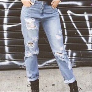 Forever 21 Jeans - Ripped boyfriend jeans Forever 21 Jeans - Ripped boyfriend jeans